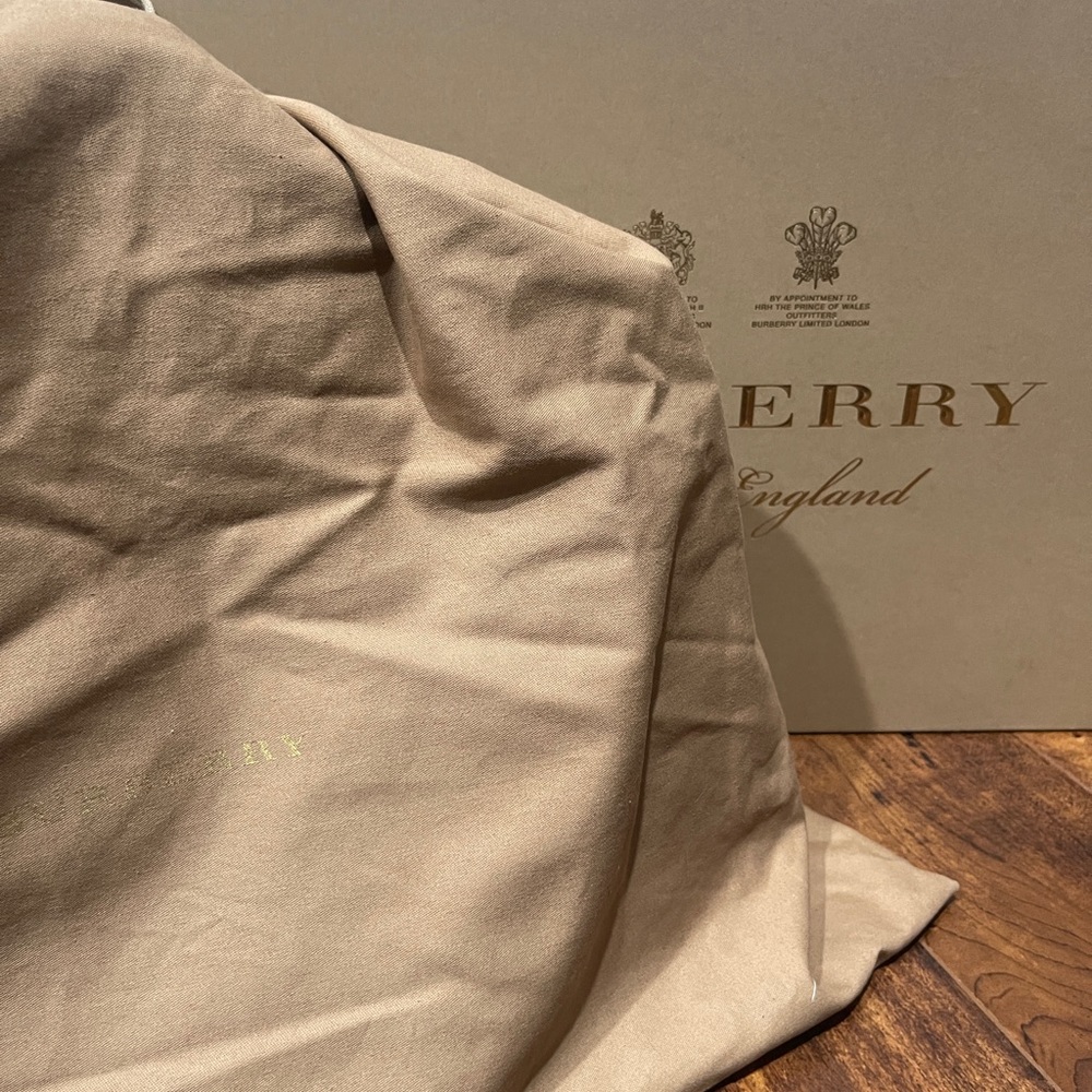 Burberry Large Brogues Banner Tote Leather House Check Canvas- dust bag and box - Picture 10 of 11